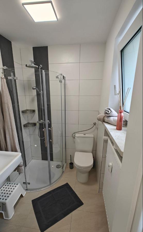 Ferienwohnung "Sorgenfrei" In Coburg ! - Im Eg Mit Privatparkplatz & Balkon Dış mekan fotoğraf