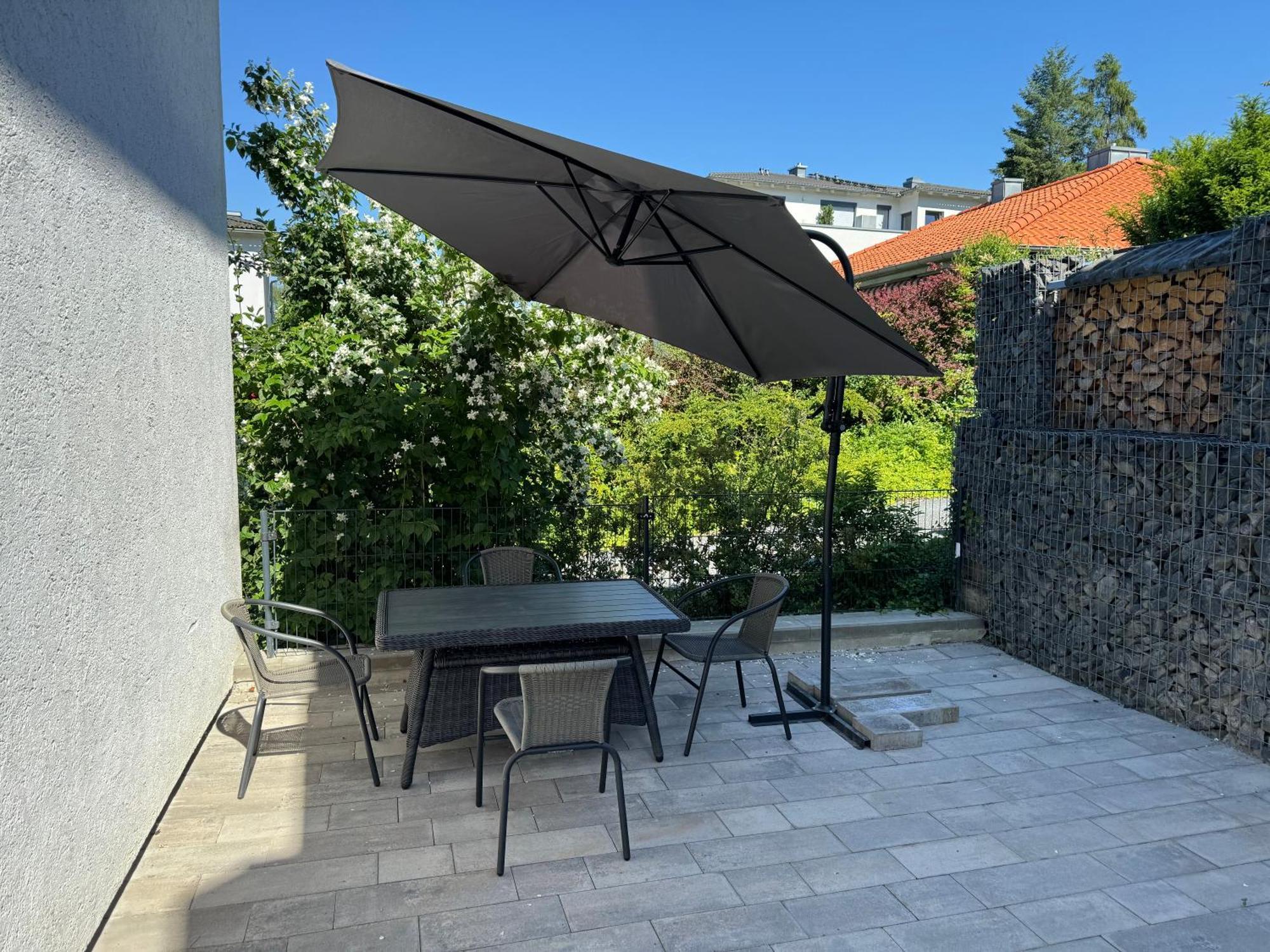 Ferienwohnung "Sorgenfrei" In Coburg ! - Im Eg Mit Privatparkplatz & Balkon Dış mekan fotoğraf